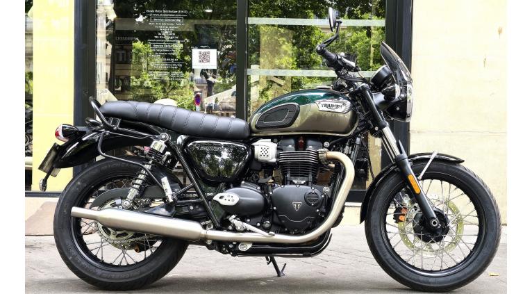 TRIUMPH BONNEVILLE T100 900