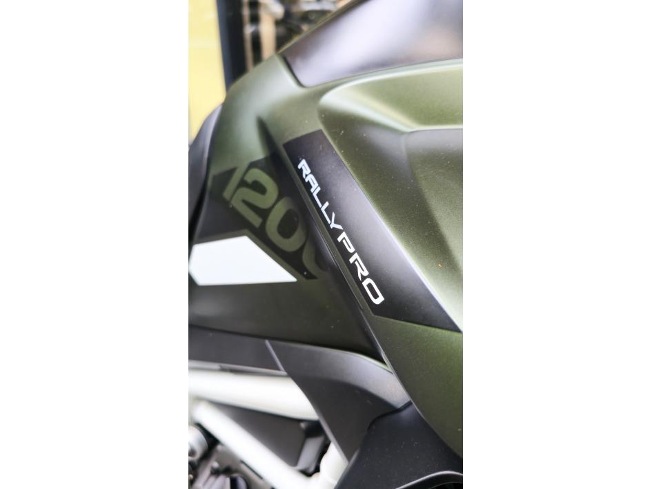 TRIUMPH TIGER 1200 RALLY PRO