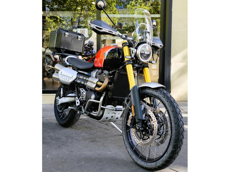 TRIUMPH SCRAMBLER 1200 XE
