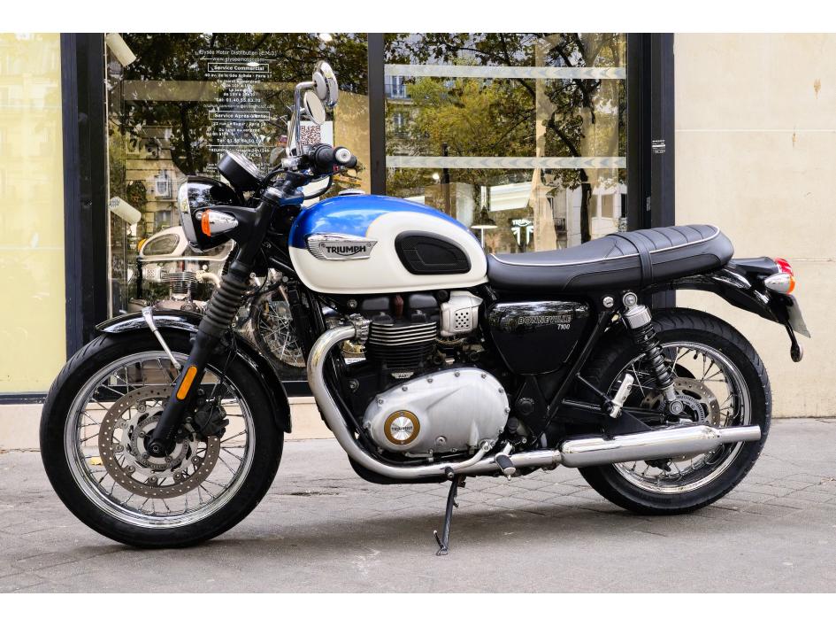 TRIUMPH Bonneville T100