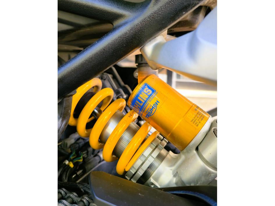 TRIUMPH SPEED TRIPLE 1200 RR