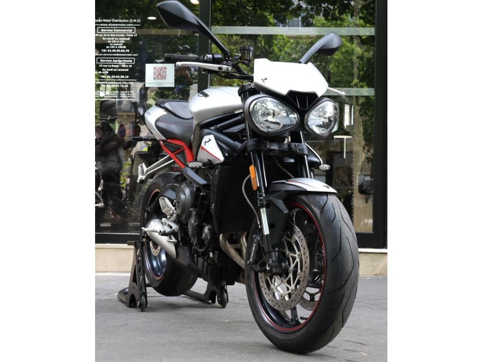 TRIUMPH STREET TRIPLE 765 R