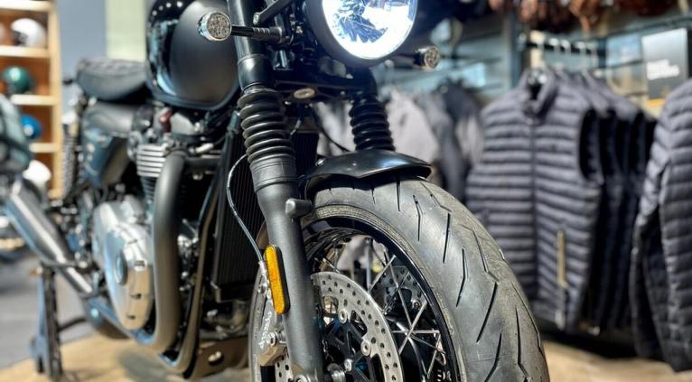 SPEED TWIN BLACK
